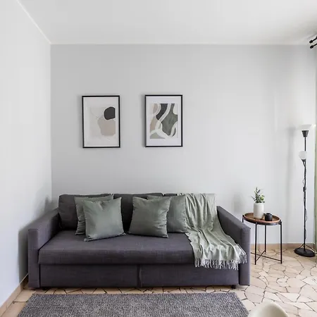 Lägenhet 8 Min Dalla Metro Casa Elegante Con Netflix E Wifi *