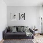 Appartamento [8 Min Dalla Metro] Casa Elegante Con Netflix E Wifi *