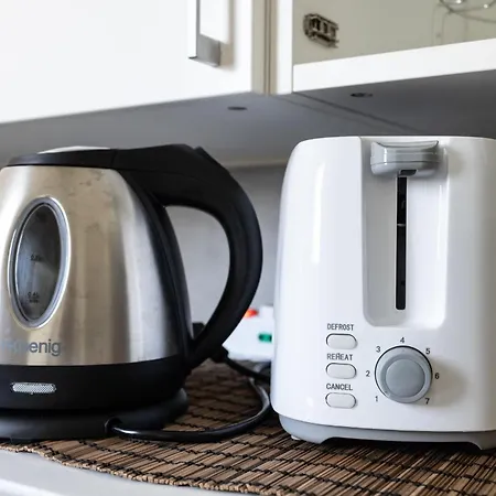 Appartamento [8 Min Dalla Metro] Casa Elegante Con Netflix E Wifi